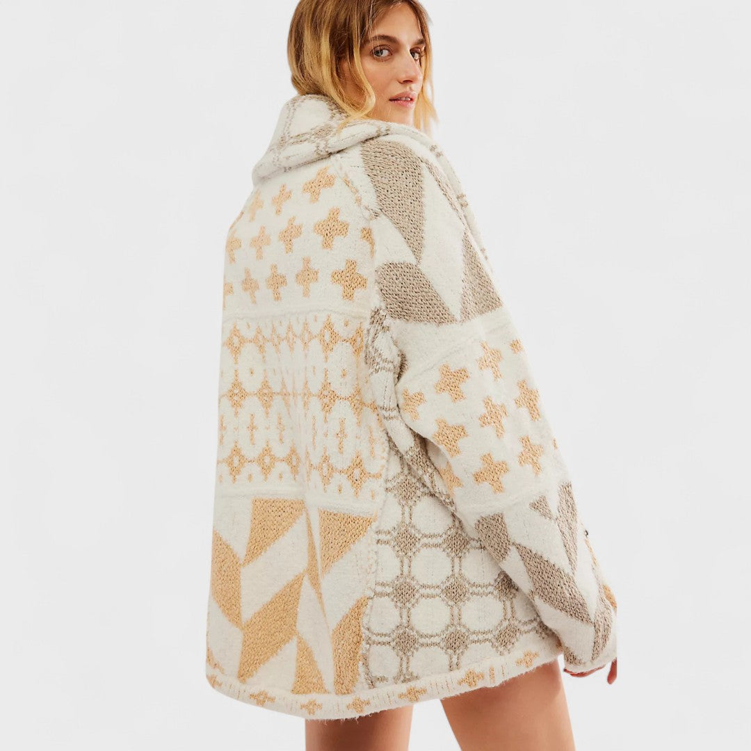 Portia – Vintage Cardigan with Button-Down Collar and Long Sleeves