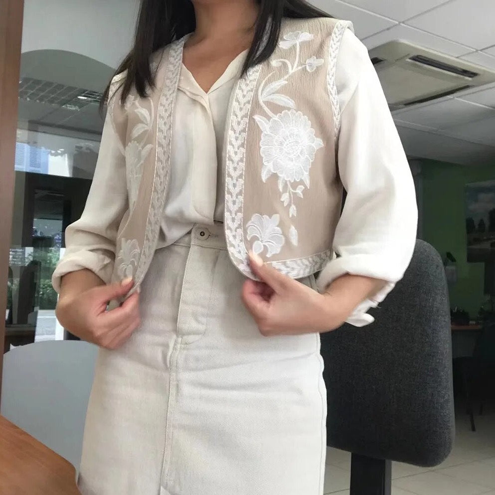 Vivienne | Vintage Embroidered Boho Vest