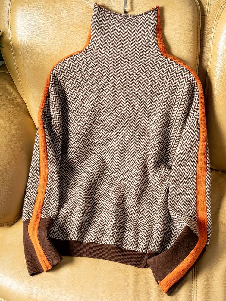 Leighton | Turtleneck with striking contrasting stripes