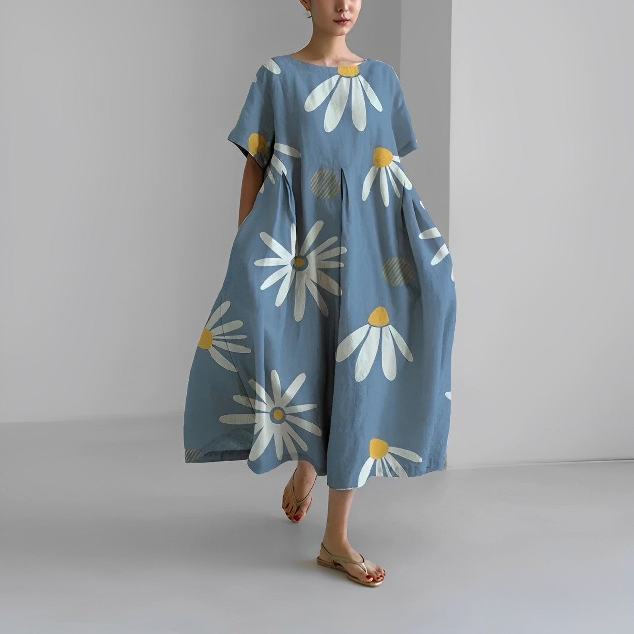 Junia | Floral Swing Midi Dress