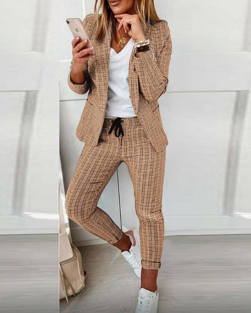 Iseult | Plaid Blazer & Slim Pants Suit