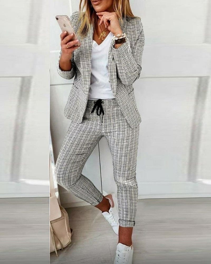 Iseult | Plaid Blazer & Slim Pants Suit