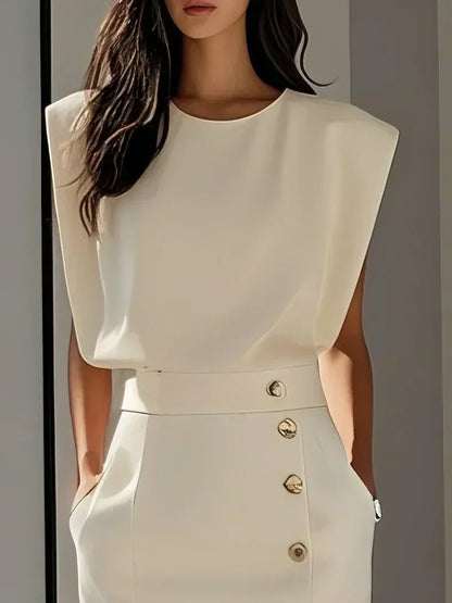 Noor | Round Neck Button-Slit Midi Dress
