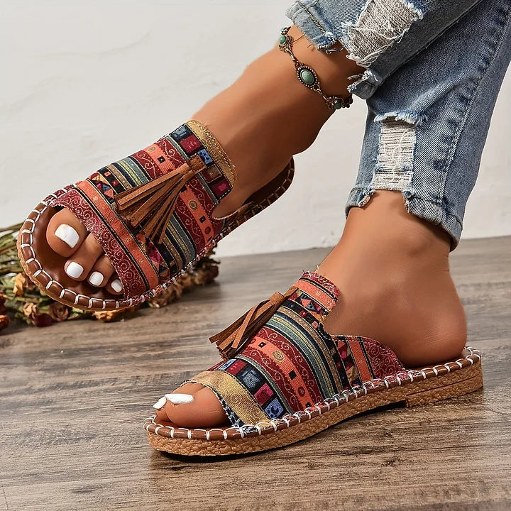 Maïté | Tasseled Flat Slide Sandals