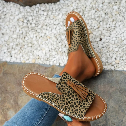 Maïté | Tasseled Flat Slide Sandals