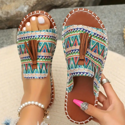 Maïté | Tasseled Flat Slide Sandals