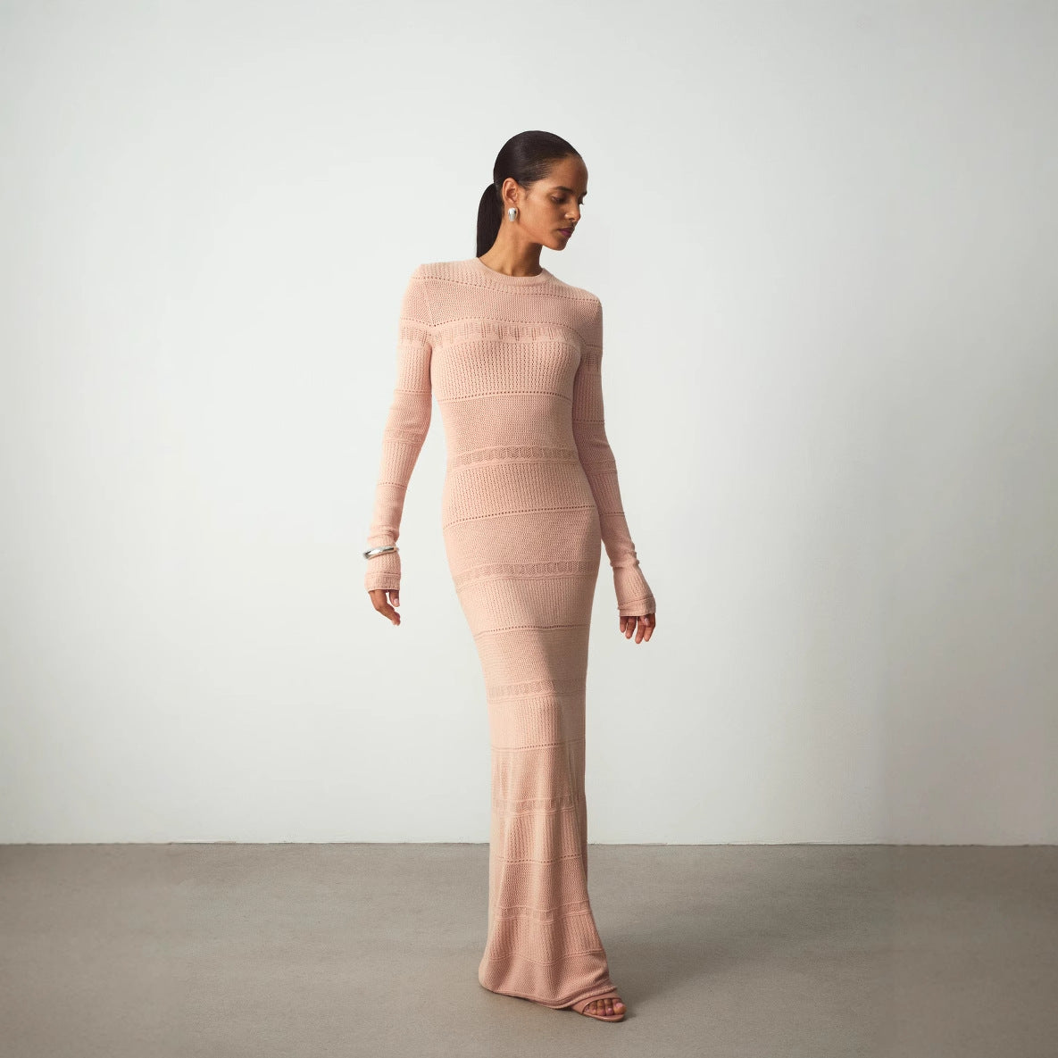 Brontë | Ribbed Knit Crew Neck Maxi Dress