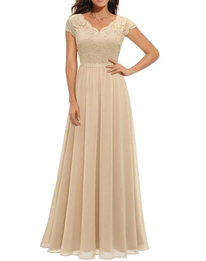 Maëva | Romantic Lace Maxi Dress