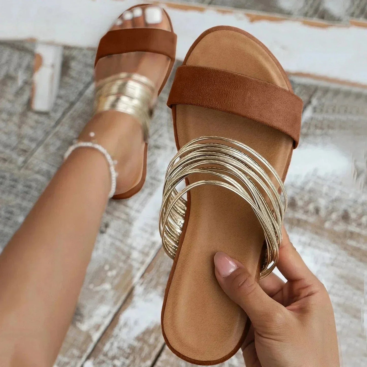 Bérangère | Multi-Band Flat Slide Sandals