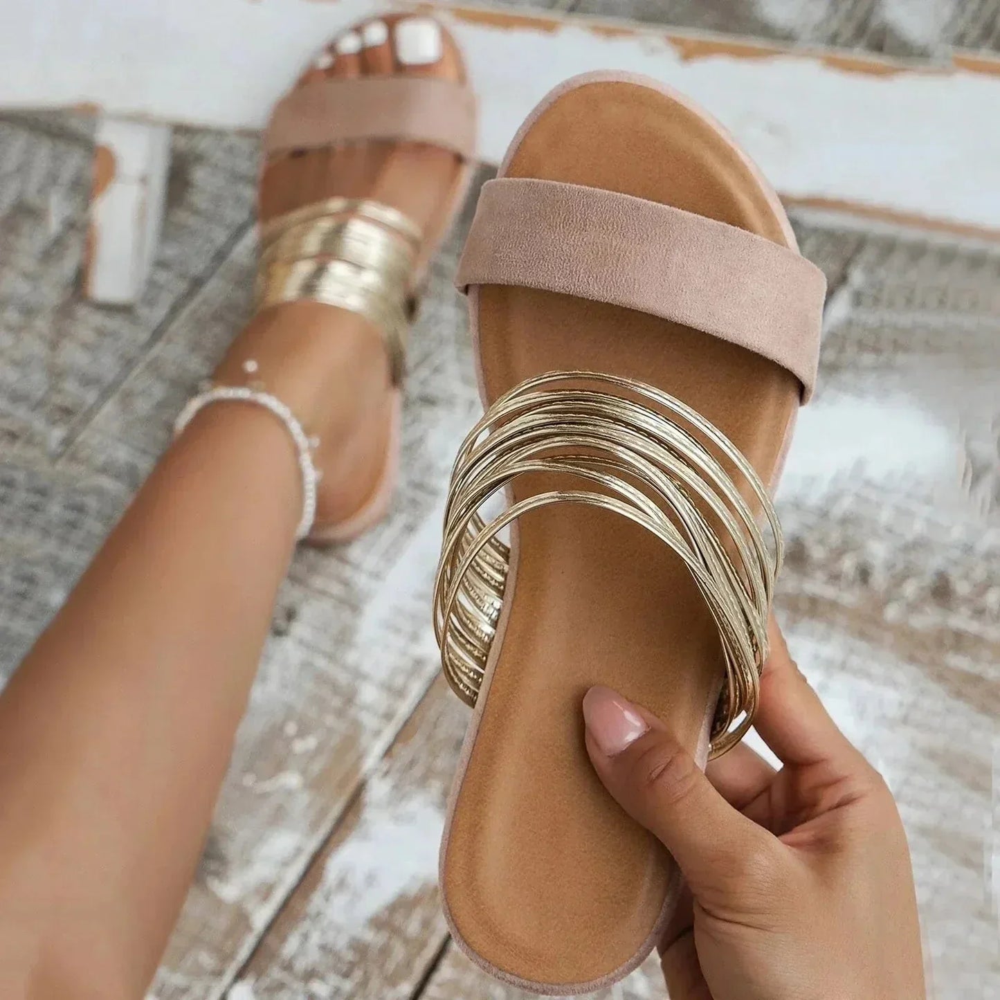 Bérangère | Multi-Band Flat Slide Sandals