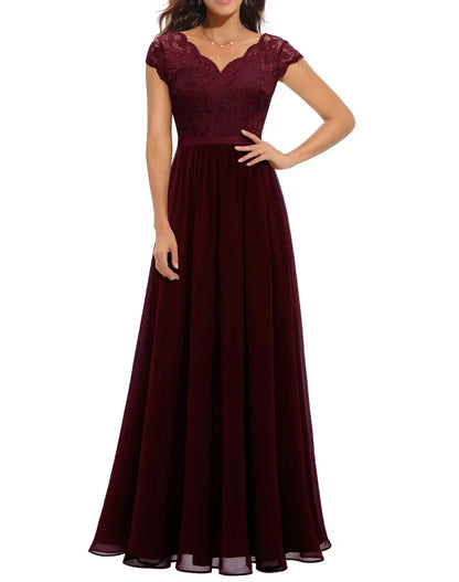 Maëva | Romantic Lace Maxi Dress