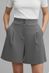 Giselle | Pleated High-Waist Wide-Leg Shorts