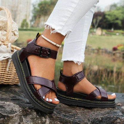 Lia | Crossover Platform Sandals