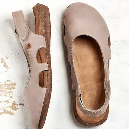 Linnea | Cut Out Slingback Flats