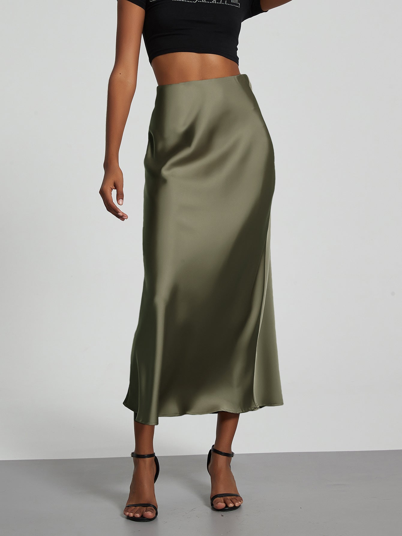 Ottoline | A-Line Satin Midi Skirt