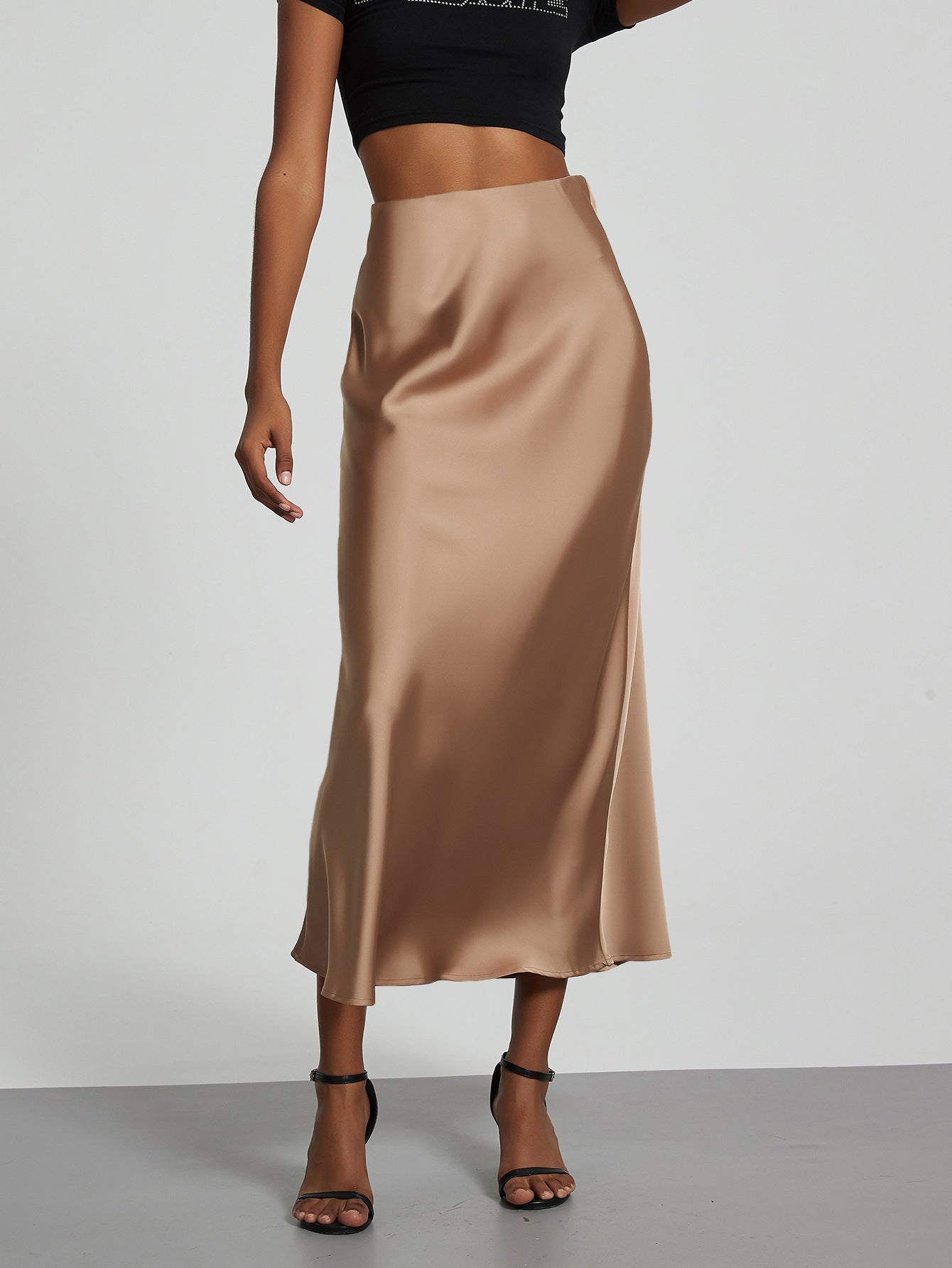 Ottoline | A-Line Satin Midi Skirt