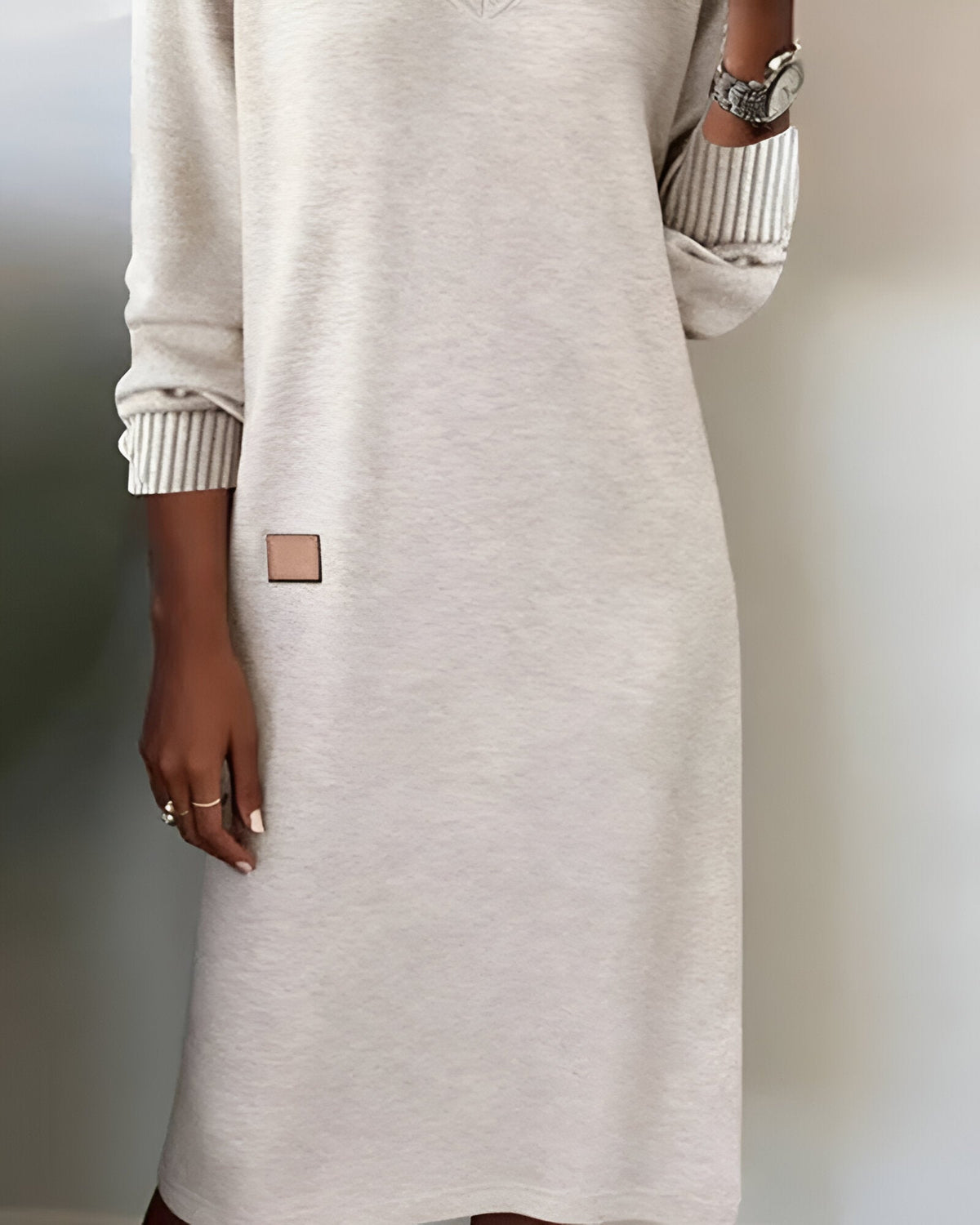 Aramis | V-Neck Long Sleeve Midi Sweater Dress