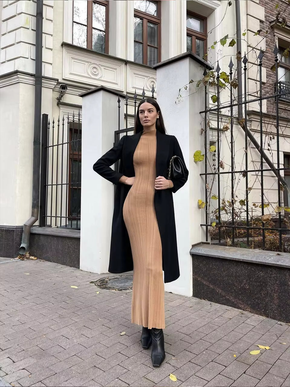 Mock neck sweater maxi dress, close-up of the fabric