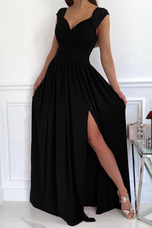 Draped V-neck maxi dress, close-up of the shoulder