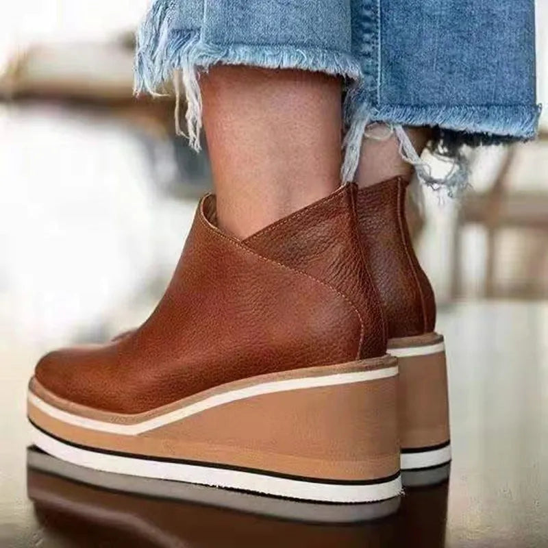 Women's Eira side-zip ankle boots - view 5