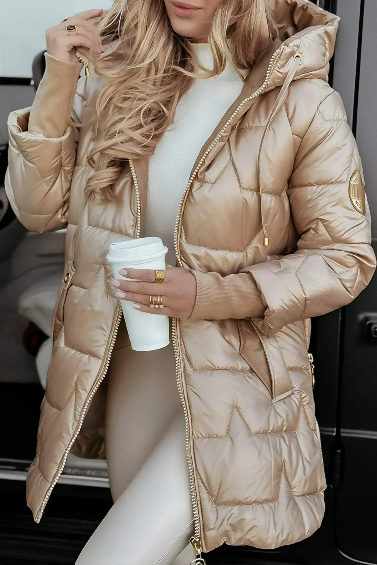 Tiffany | Elegant winter coat with hood and padding