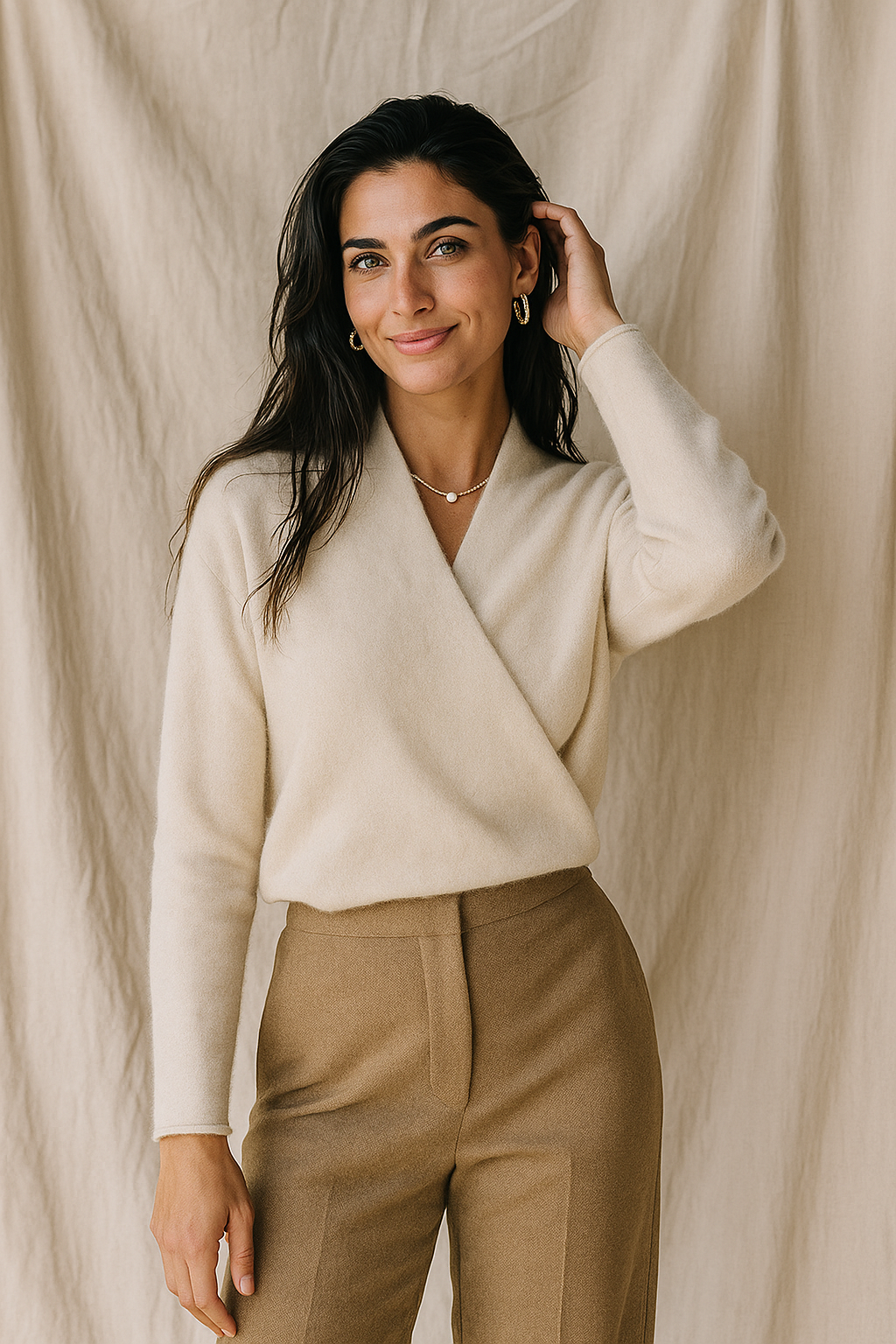 Women's Malin V-neck wrap sweater in White