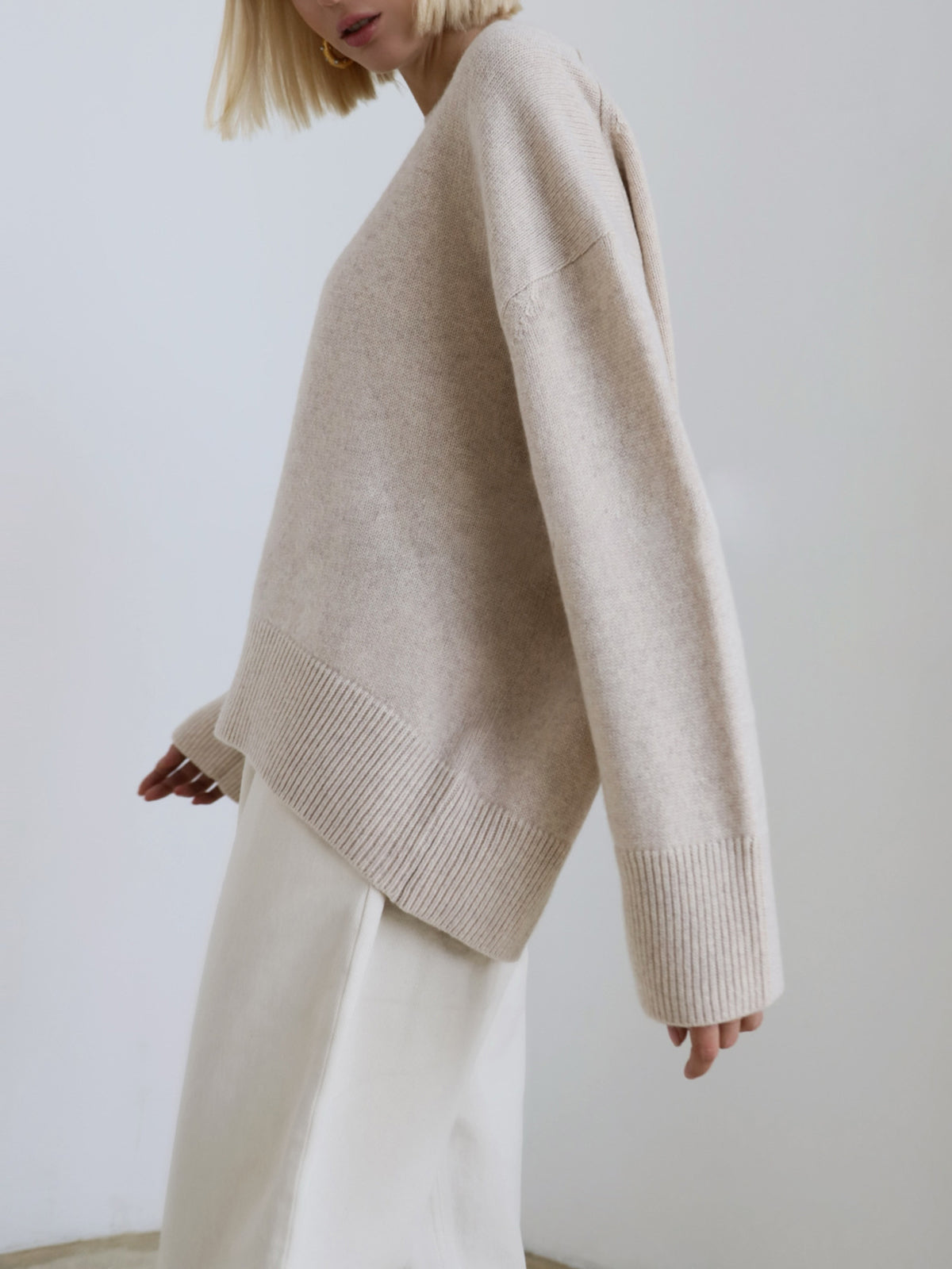 Women's Sanna classic crew neck sweater - view 8