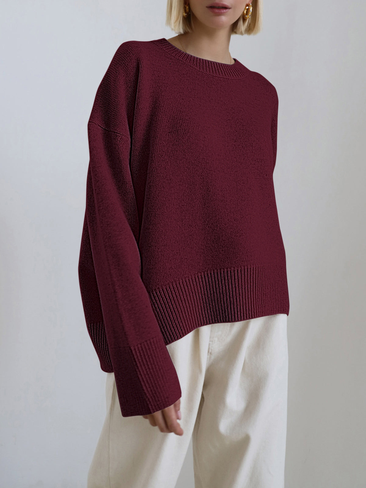 Women's Sanna classic crew neck sweater in Burgundy