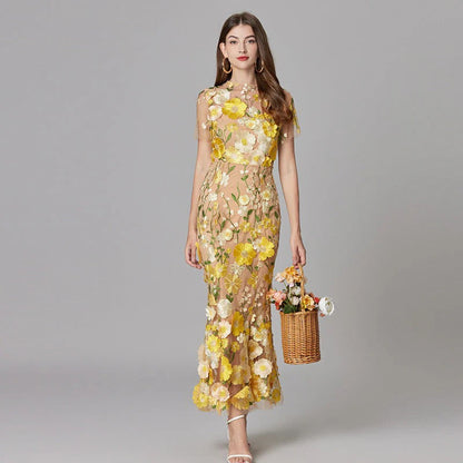 Fioren | Floral Appliqué Sleeveless Maxi Dress