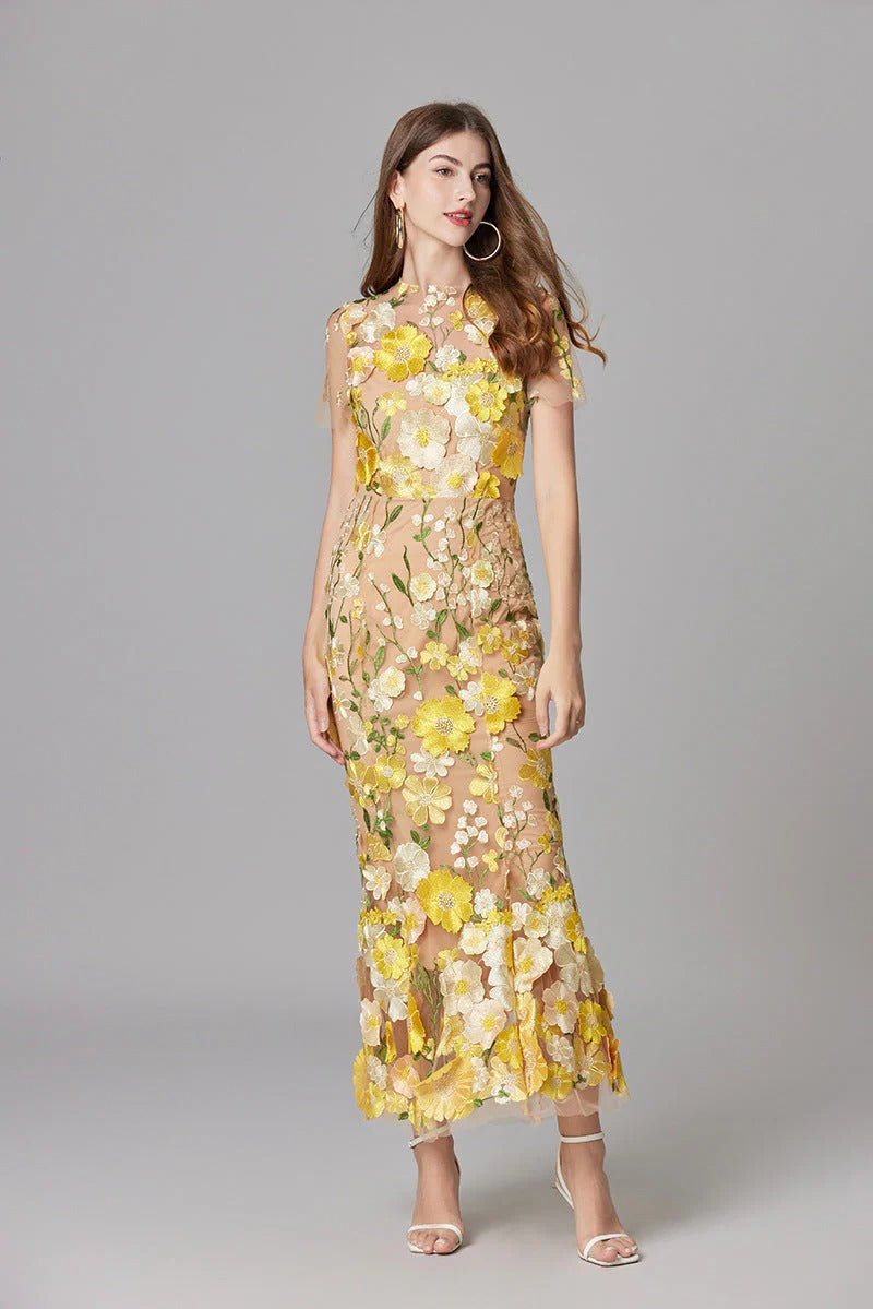 Fioren | Floral Appliqué Sleeveless Maxi Dress