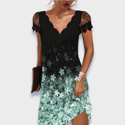 Thélise | V-Neck Short Sleeve Lace Dress