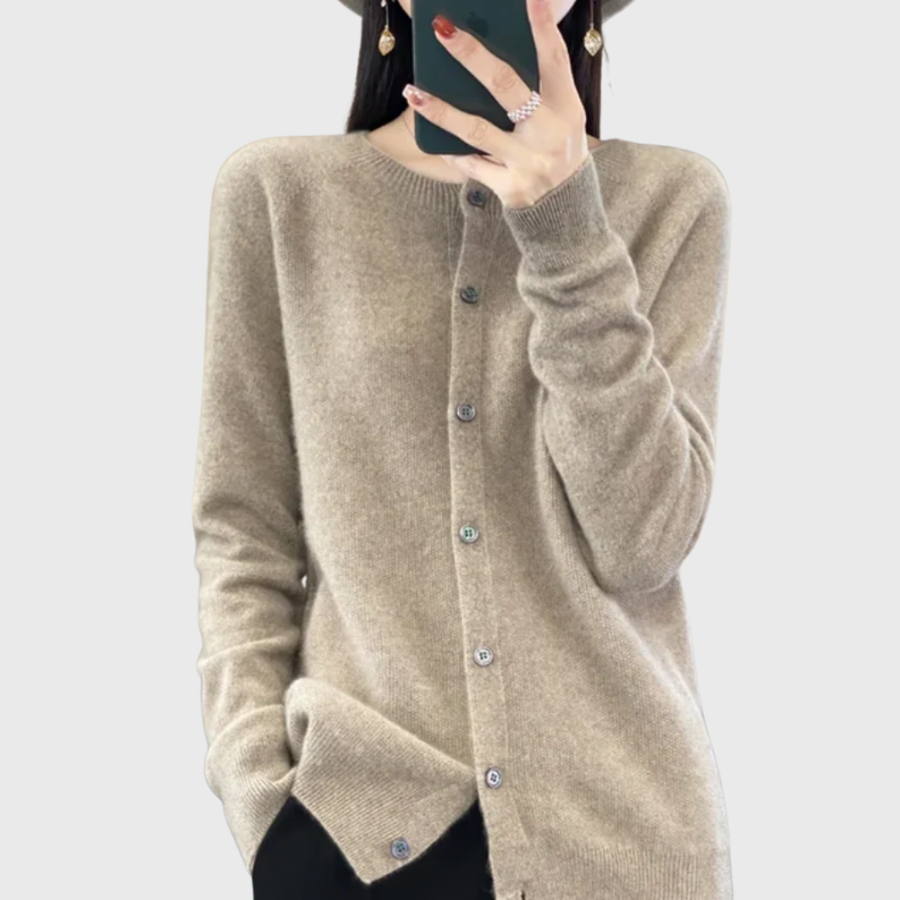 Elna | Clean Button-Front Knit Cardigan